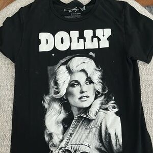 Unisex Dolly Parton t-shirt. Size M